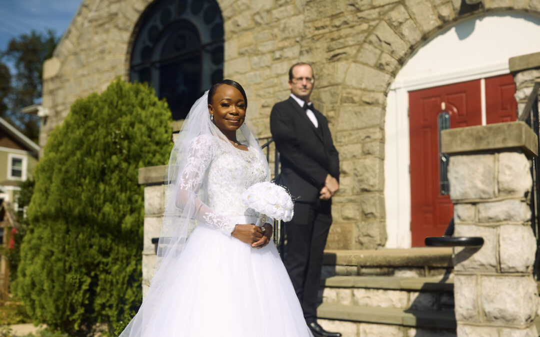 How to Plan a Wedding Timeline That Leaves Room to Breathe